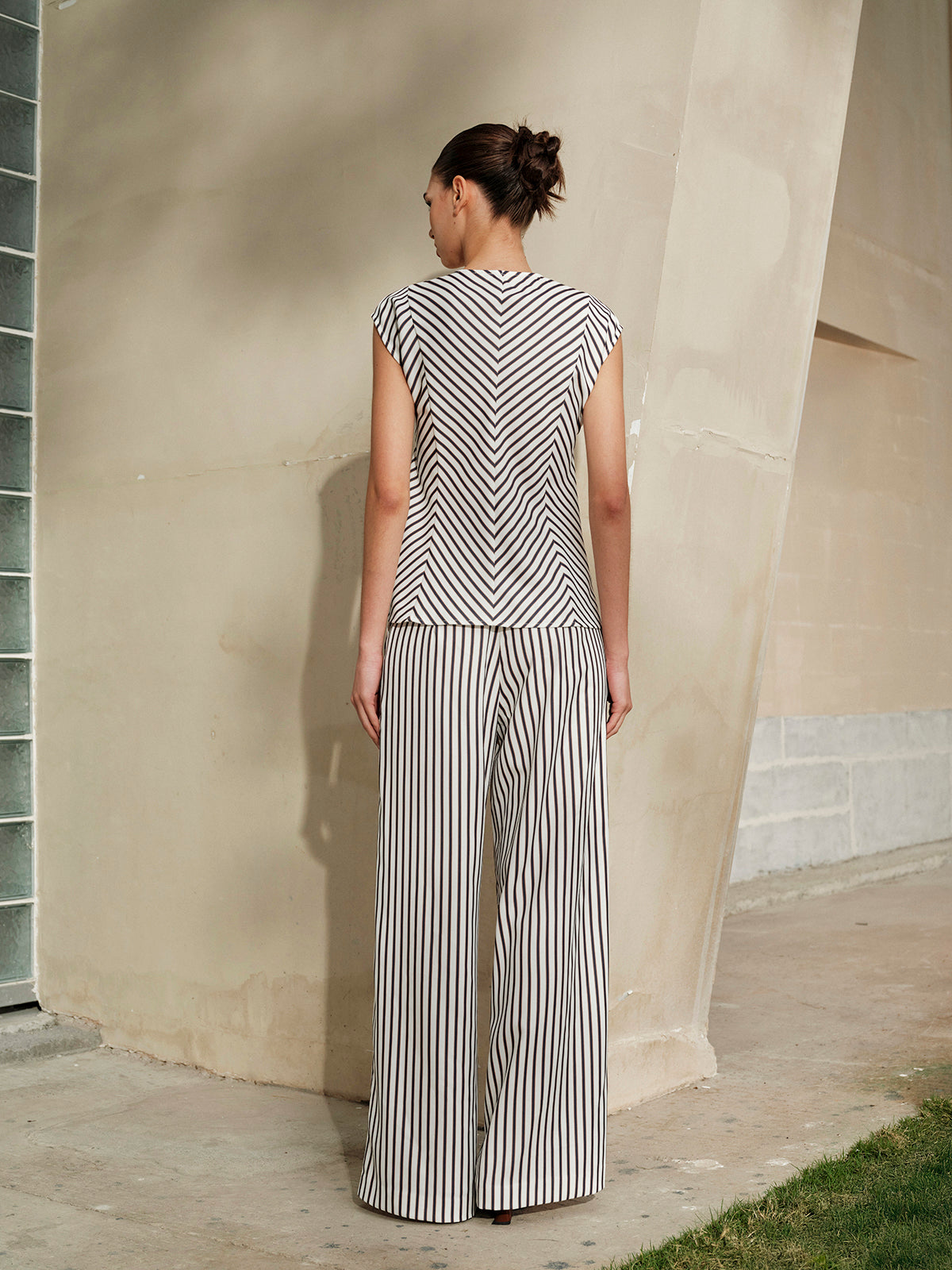 Striped Mid-Waist Wide Leg Pants